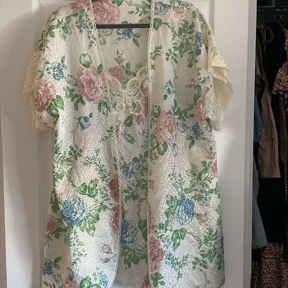 Floral Nightie & Robe - Picture 3 of 6